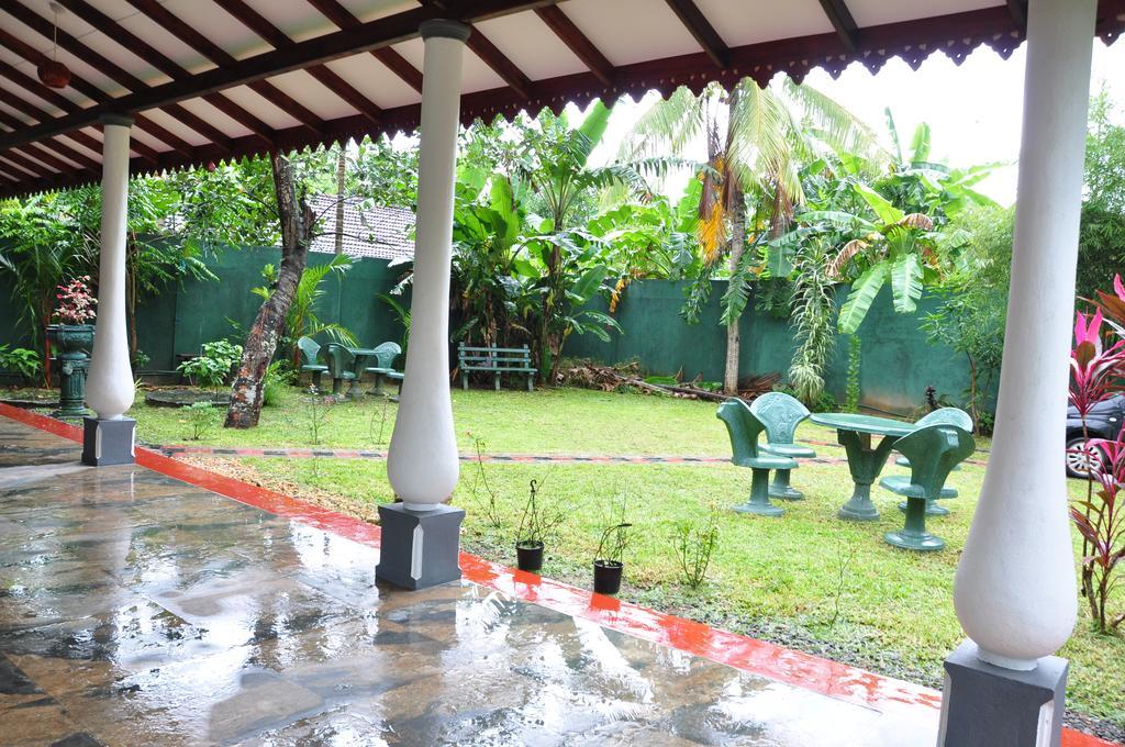 Guest House Basilea Beruwala Ngoại thất bức ảnh